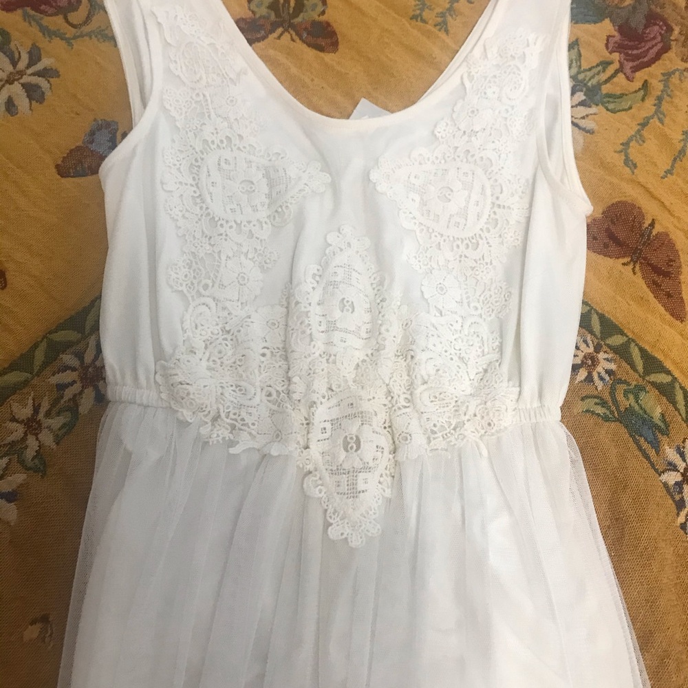 Vero Moda Maxi Dress with Lace Detail
